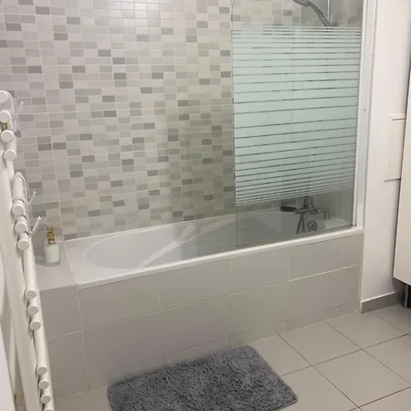 Apartamento 2 Avec Terrasse Et Parking
